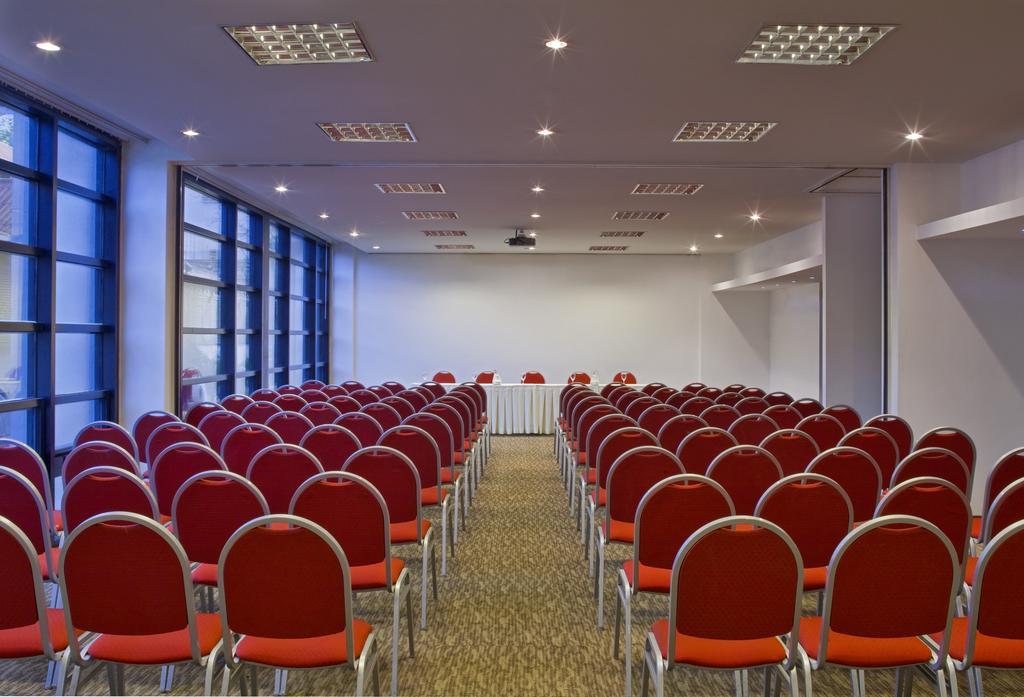 Four Points By Sheraton Montevideo Bagian luar foto