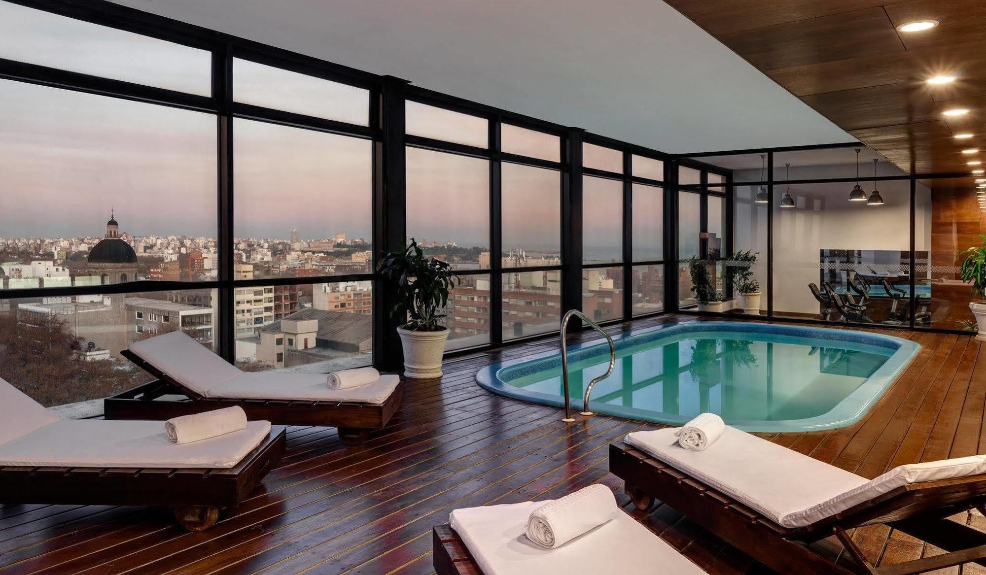 Four Points By Sheraton Montevideo Bagian luar foto