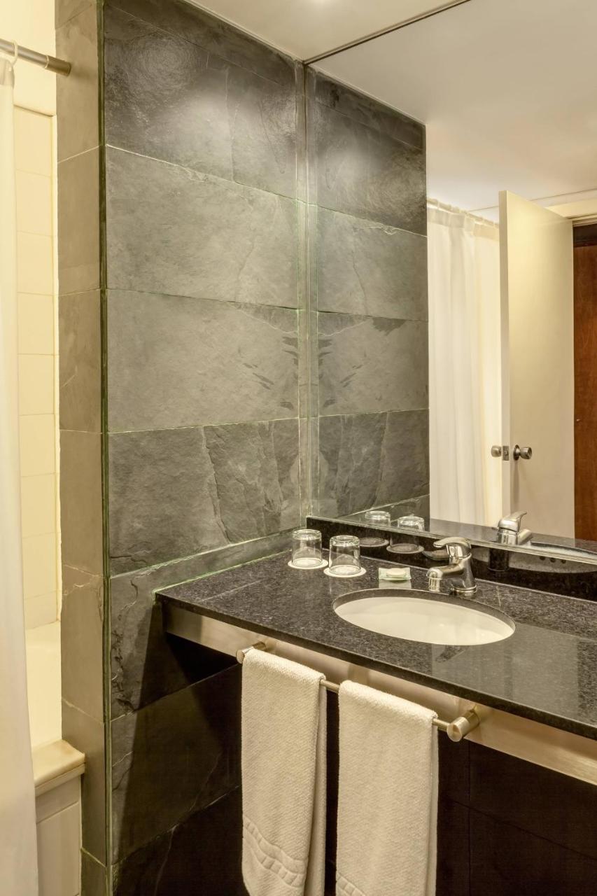 Four Points By Sheraton Montevideo Bagian luar foto